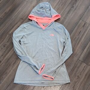 The North Face Gray Hooded FlashDry Shirt Small